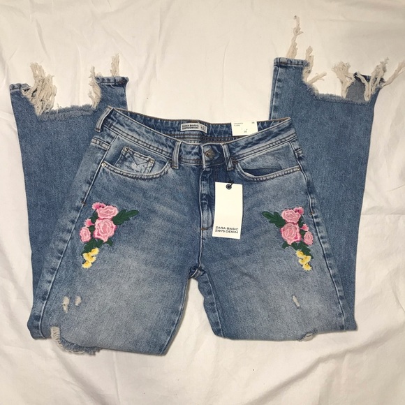 Zara Pants - Zara Basic Cropped Flare Pants Size 6